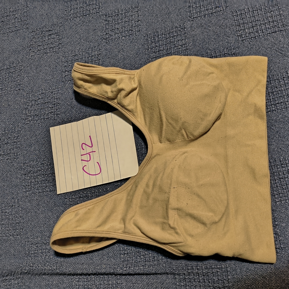 Seamless Tan Bra